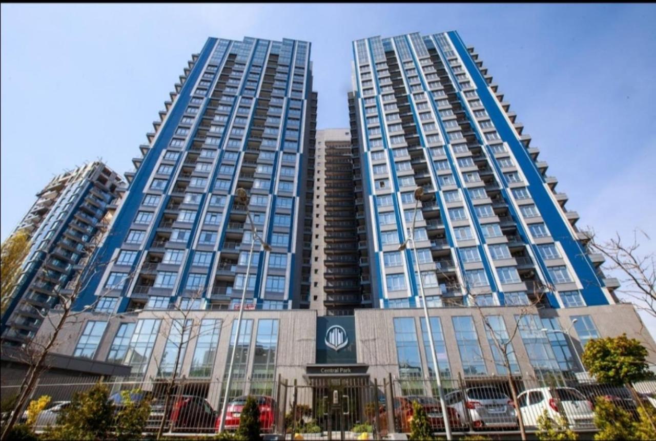 קייב Petrovdom 11-212 In Rc Central Park Residence Complex מראה חיצוני תמונה